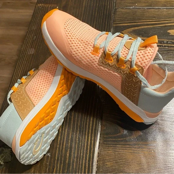 Women’s Olukai Wailuku Athletic Trainers - Picture 8 of 8